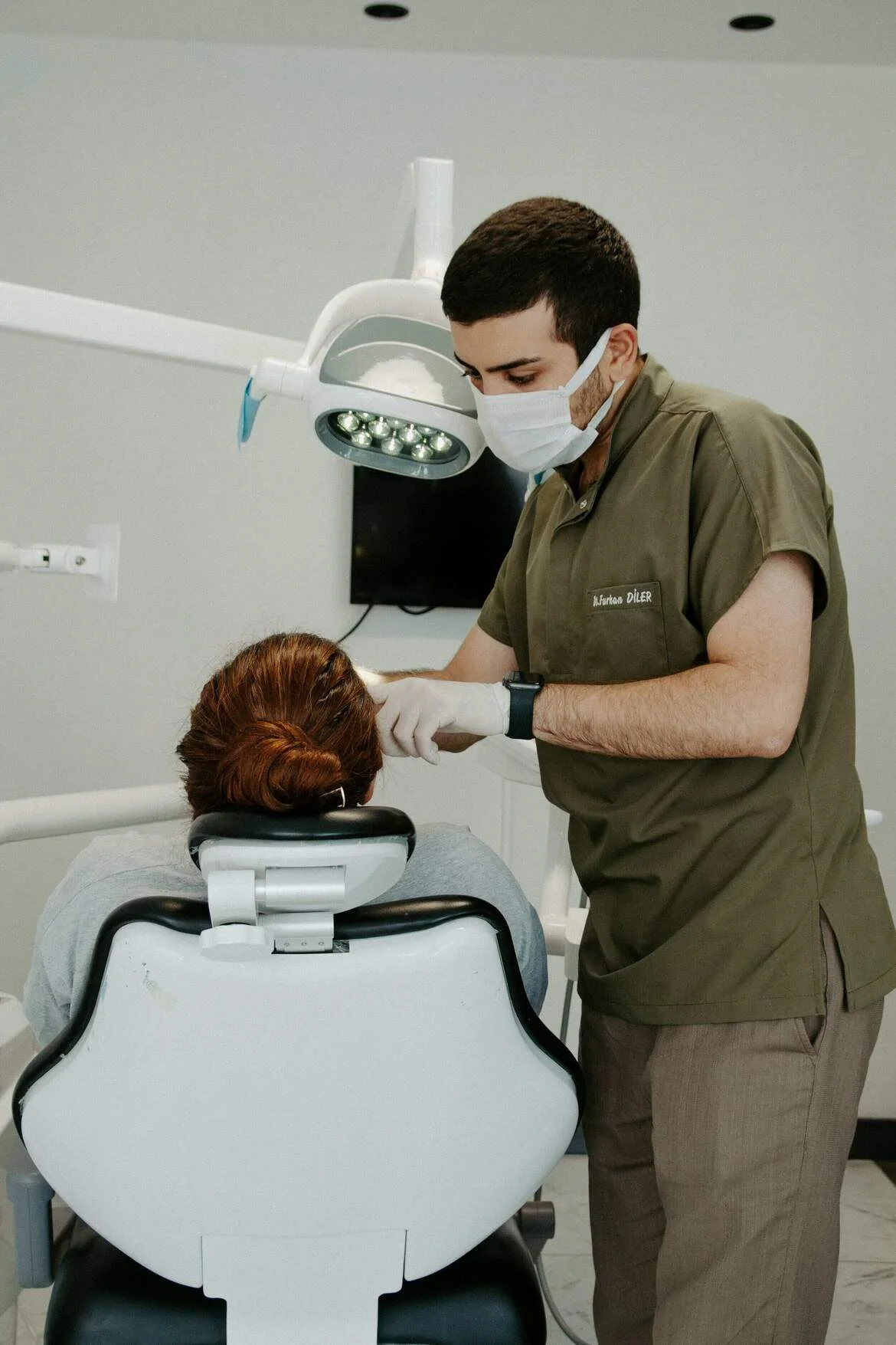 Dental Implant Risks and Success Rates — illustrative image
